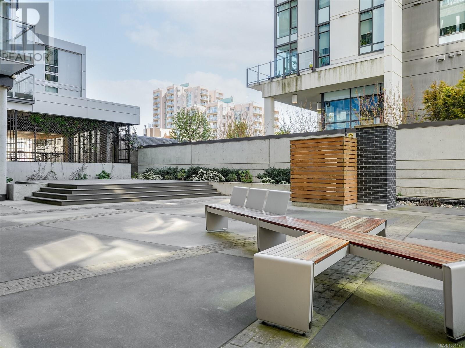 1404 989 Johnson Street, Victoria