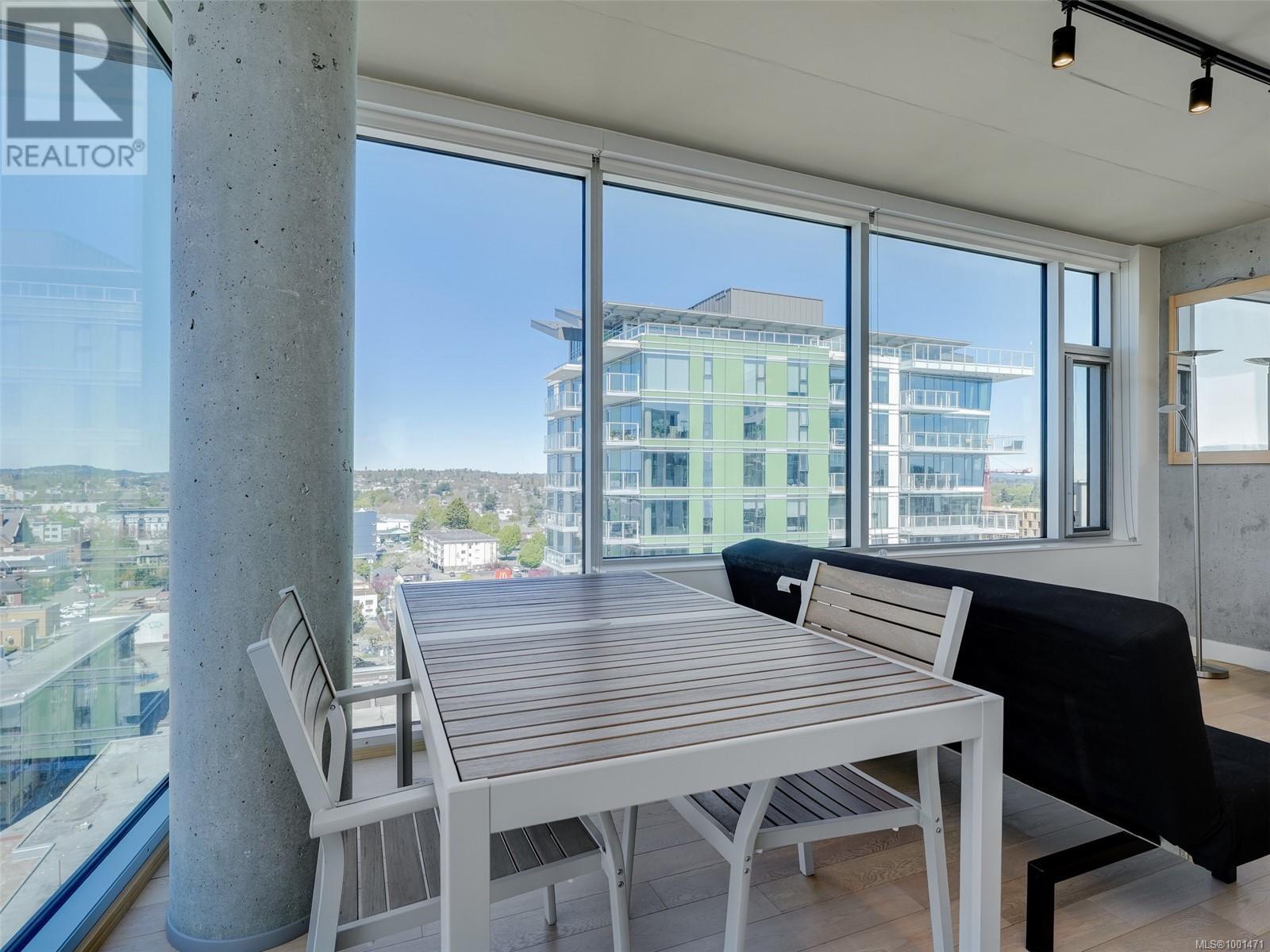 1404 989 Johnson Street, Victoria