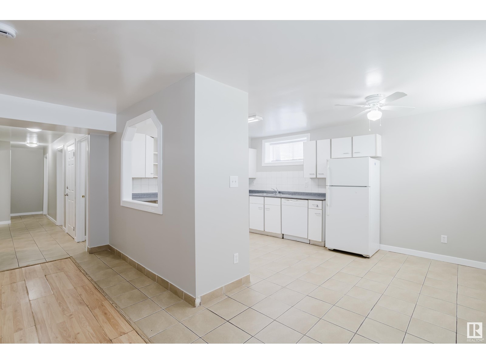 Single Family House Bi-level for Sale in     AV NW Edmonton 