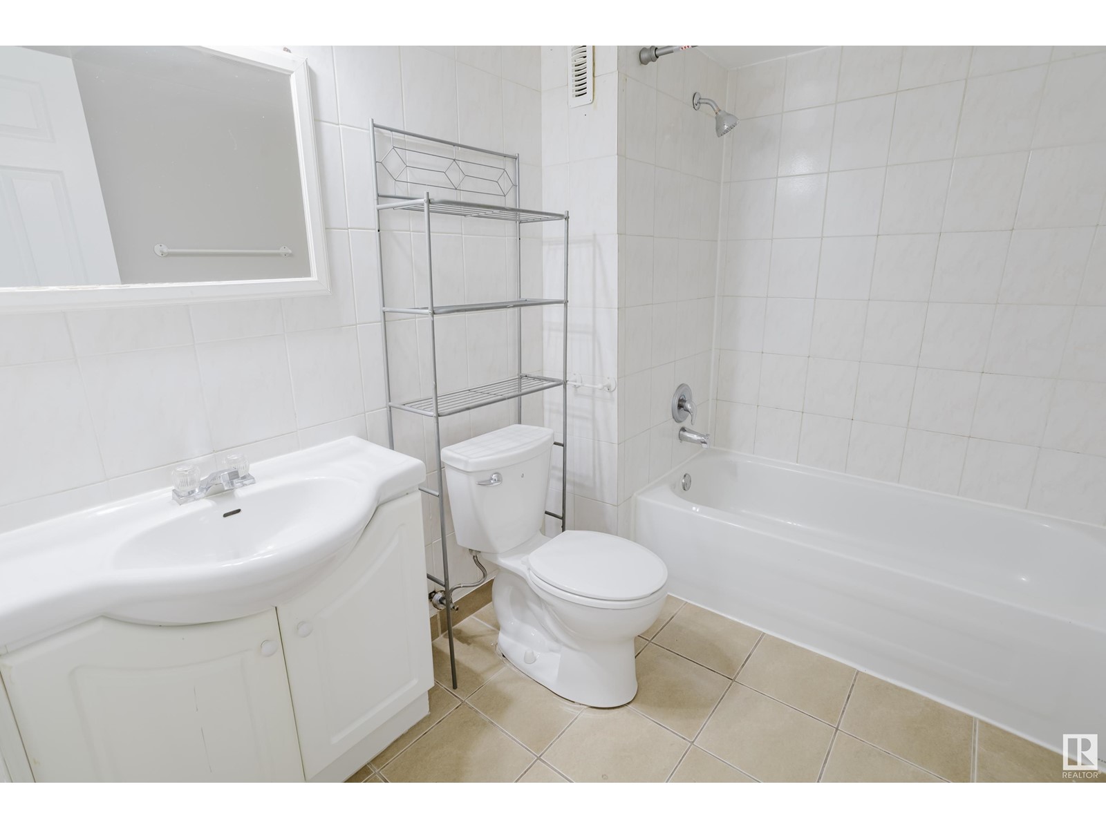 Single Family House Bi-level for Sale in     AV NW Edmonton 
