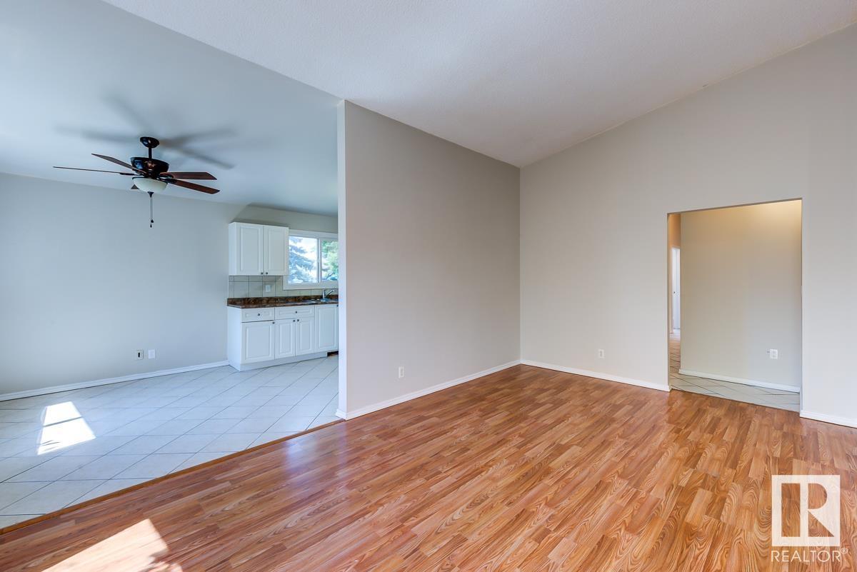 Single Family House Bi-level for Sale in     AV NW Edmonton 