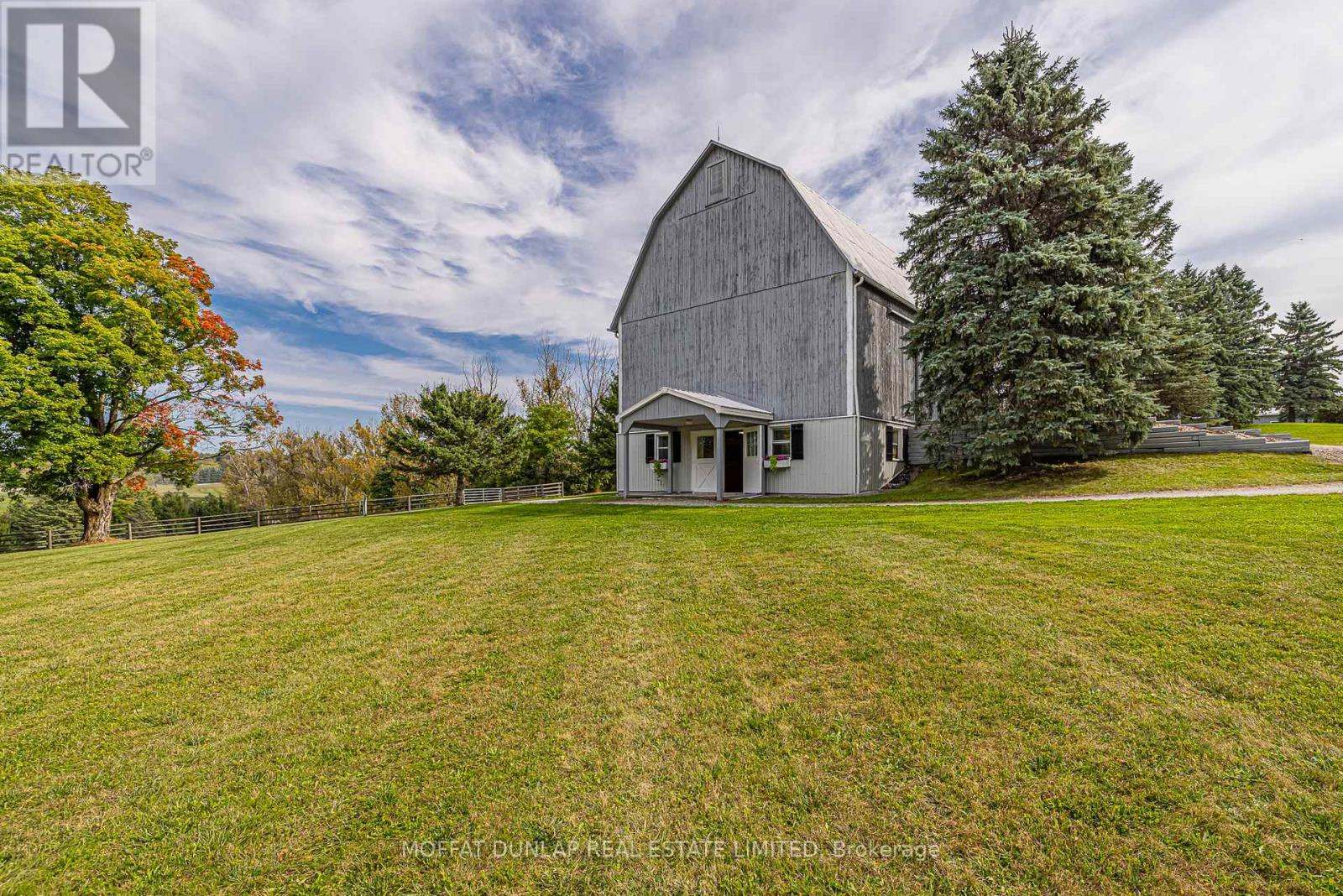Photo 28 of 16694 Dufferin Street, King ON