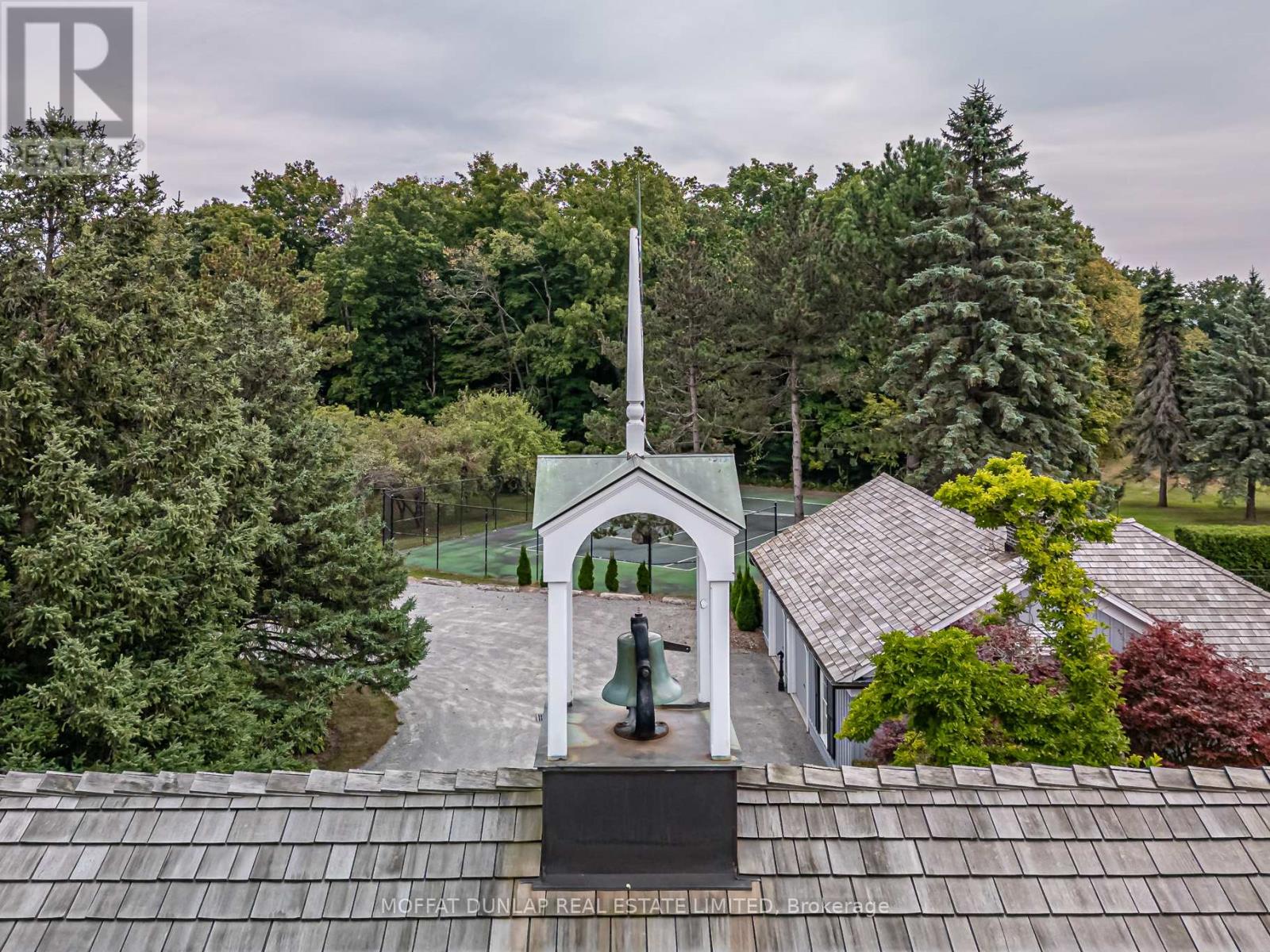 Photo 2 of 16694 Dufferin Street, King ON