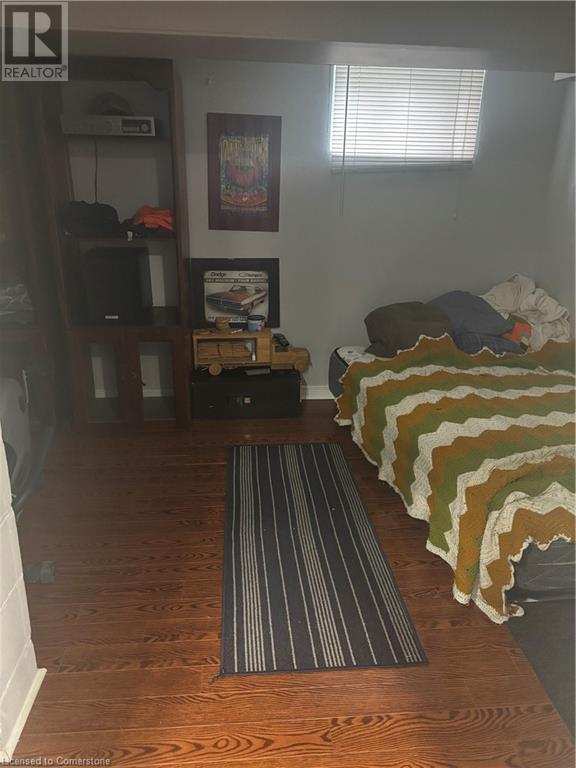 Photo 17 of 46 Delena Avenue S, Hamilton ON