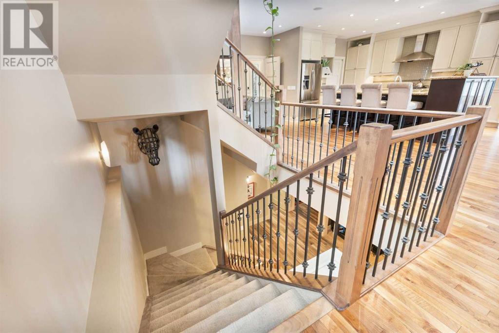 Single Family House for Sale in   Avenue NW Parkdale Calgary 