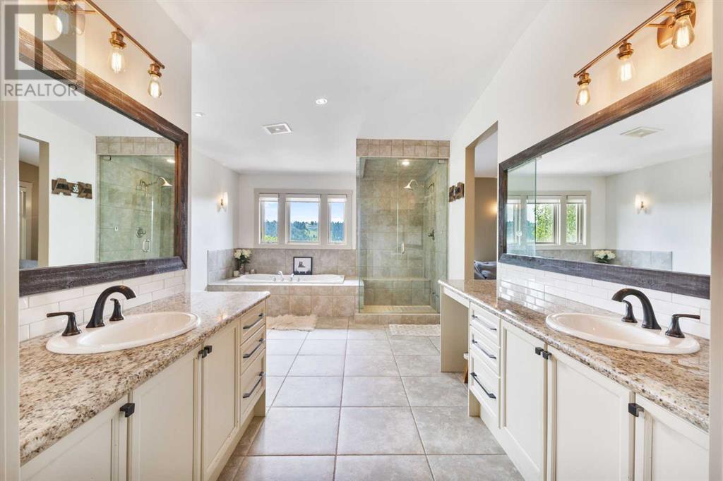 Single Family House for Sale in   Avenue NW Parkdale Calgary 