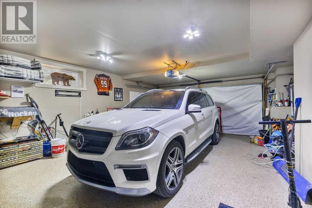 Single Family House for Sale in   Avenue NW Parkdale Calgary 