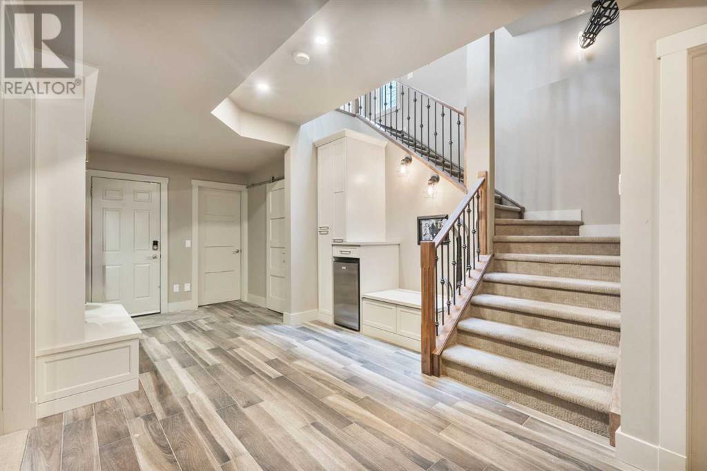 Single Family House for Sale in   Avenue NW Parkdale Calgary 