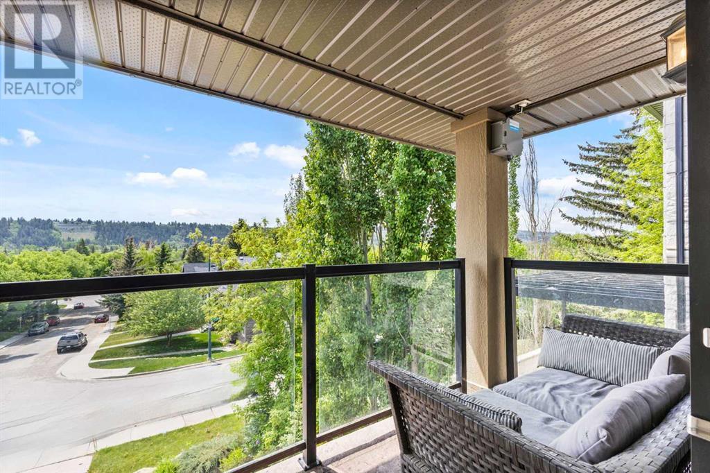 Single Family House for Sale in   Avenue NW Parkdale Calgary 