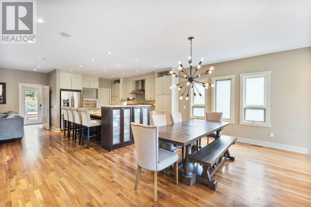 Single Family House for Sale in   Avenue NW Parkdale Calgary 