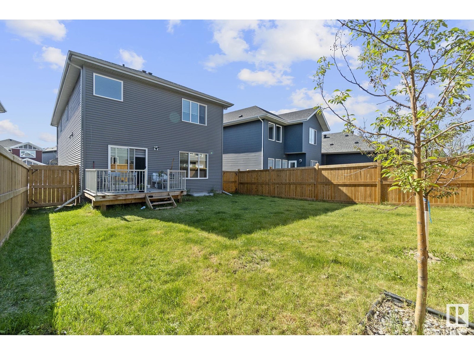 Photo 10 of 1691 Enright Wy Nw, Edmonton AB