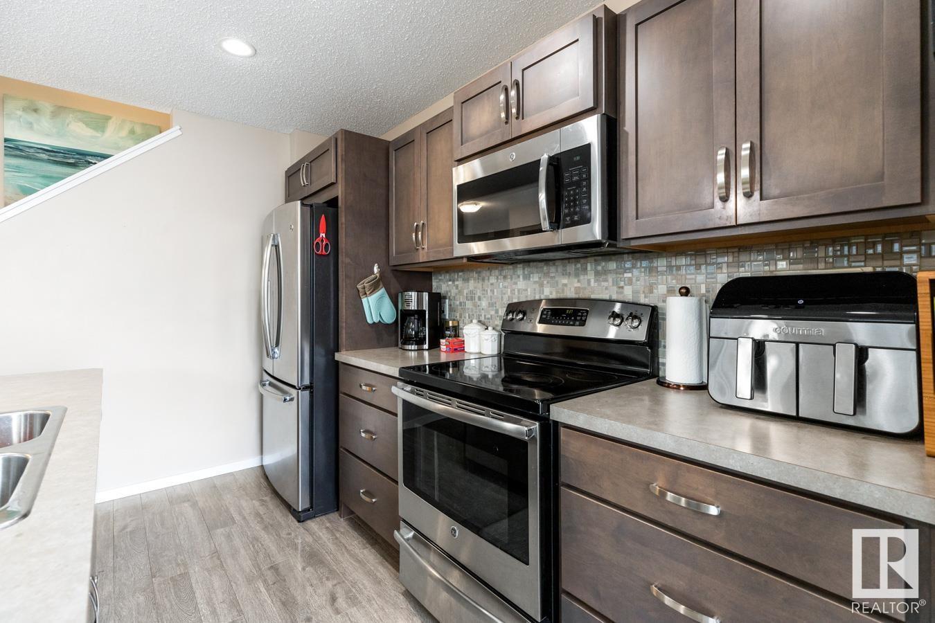 Photo 17 of 254 Sturtz Bn, Leduc AB