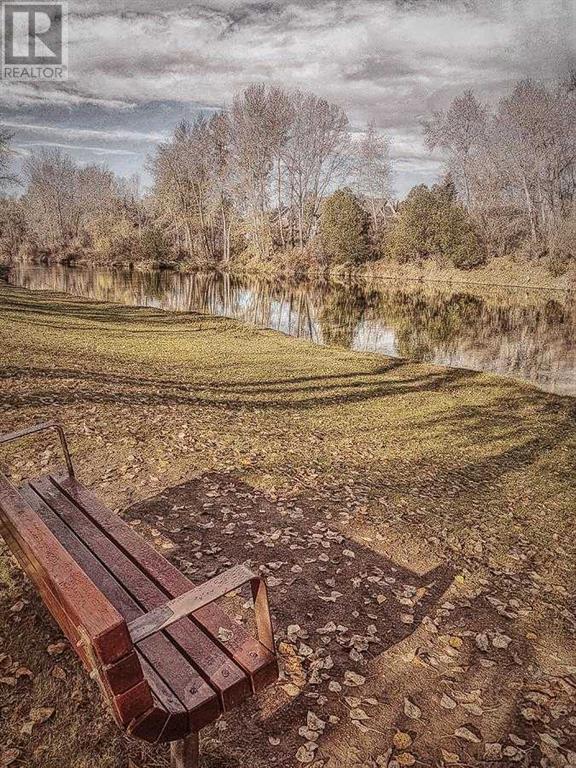 Single Family House Bungalow for Sale in   Avenue SW Elboya Calgary 