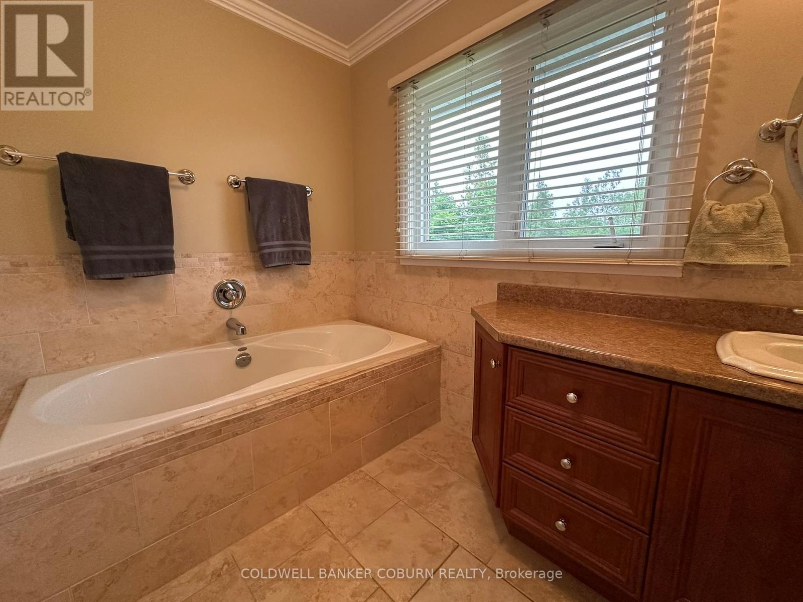 Photo 10 of 280 County 44 Road, North Grenville ON