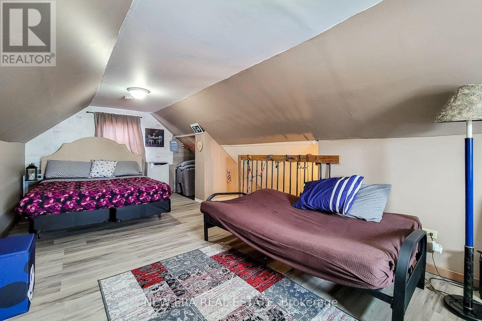 Photo 20 of 5557 Mcgrail Avenue, Niagara Falls ON