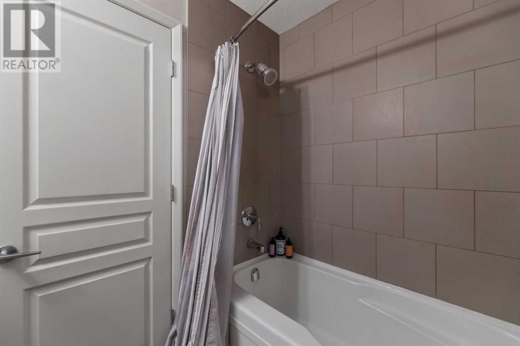 Single Family House for Sale in    Street SE Beltline Calgary 