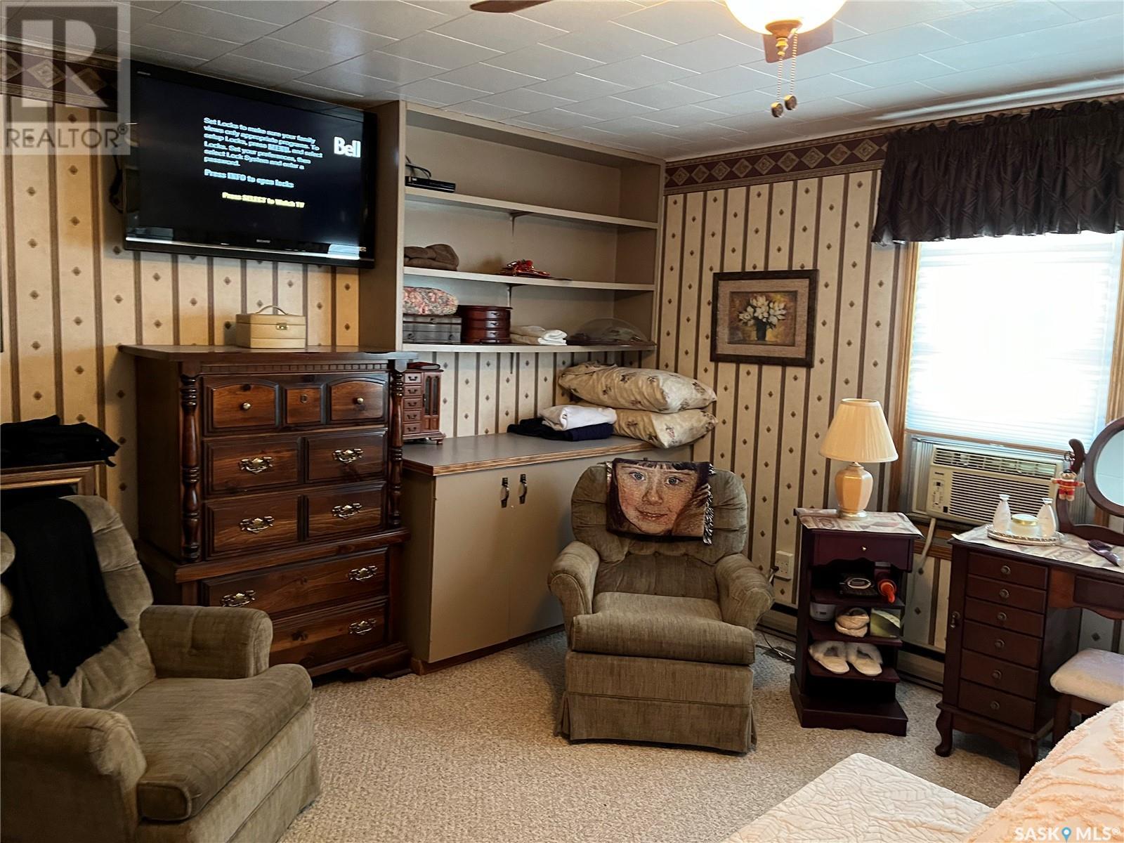 Photo 14 of 200 Cloverly Avenue, Arlington Rm No 79 SK