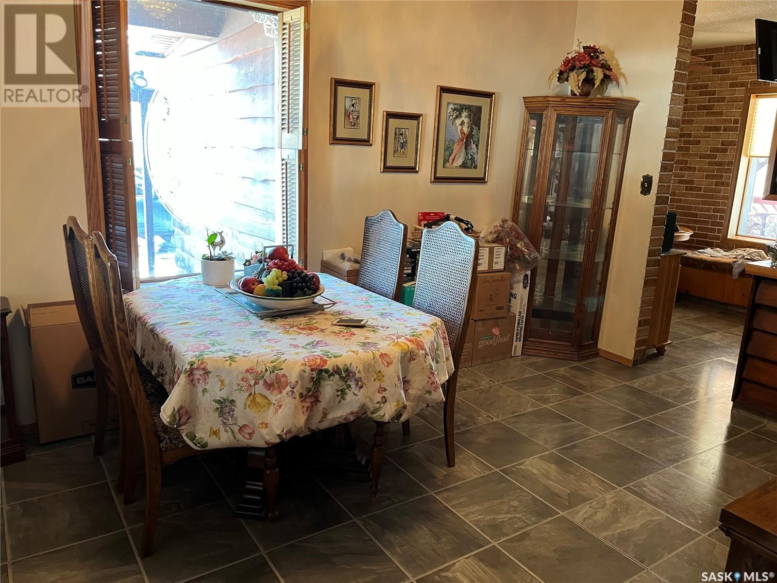 Photo 9 of 200 Cloverly Avenue, Arlington Rm No 79 SK