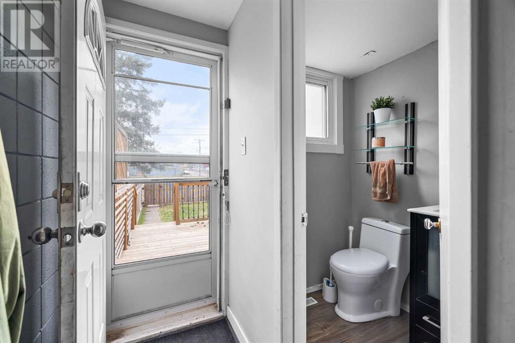 Single Family House for Sale in  Greenview Drive NE Greenview Calgary 