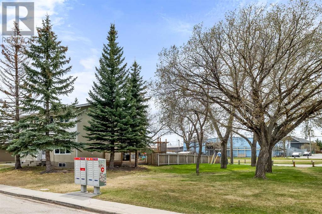 Single Family House for Sale in  Greenview Drive NE Greenview Calgary 