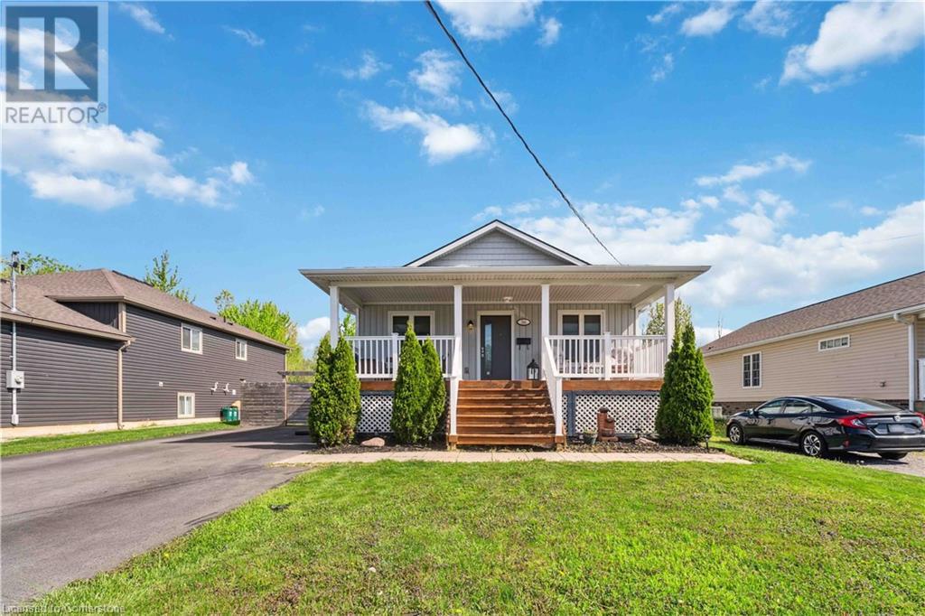 Photo 3 of 246 Martin Street, Welland ON