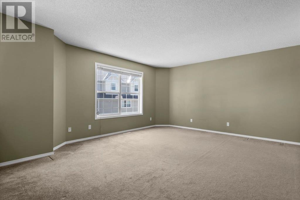 Single Family House for Sale in  Tuscany Springs Gardens NW Tuscany Calgary 