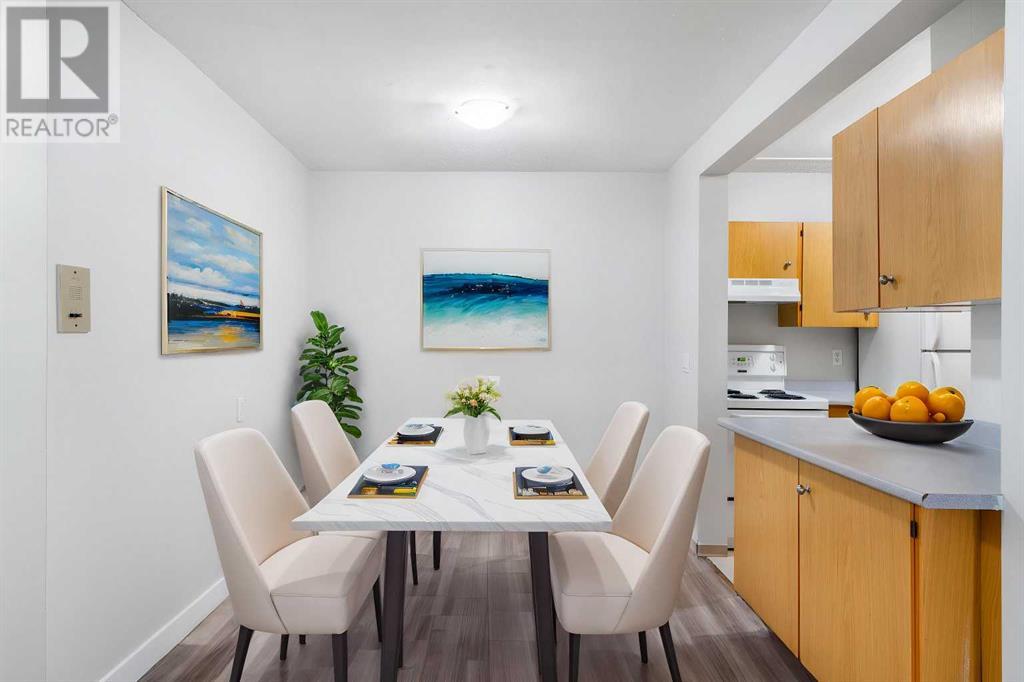 Single Family House for Sale in B  A Street SW Kingsland Calgary 