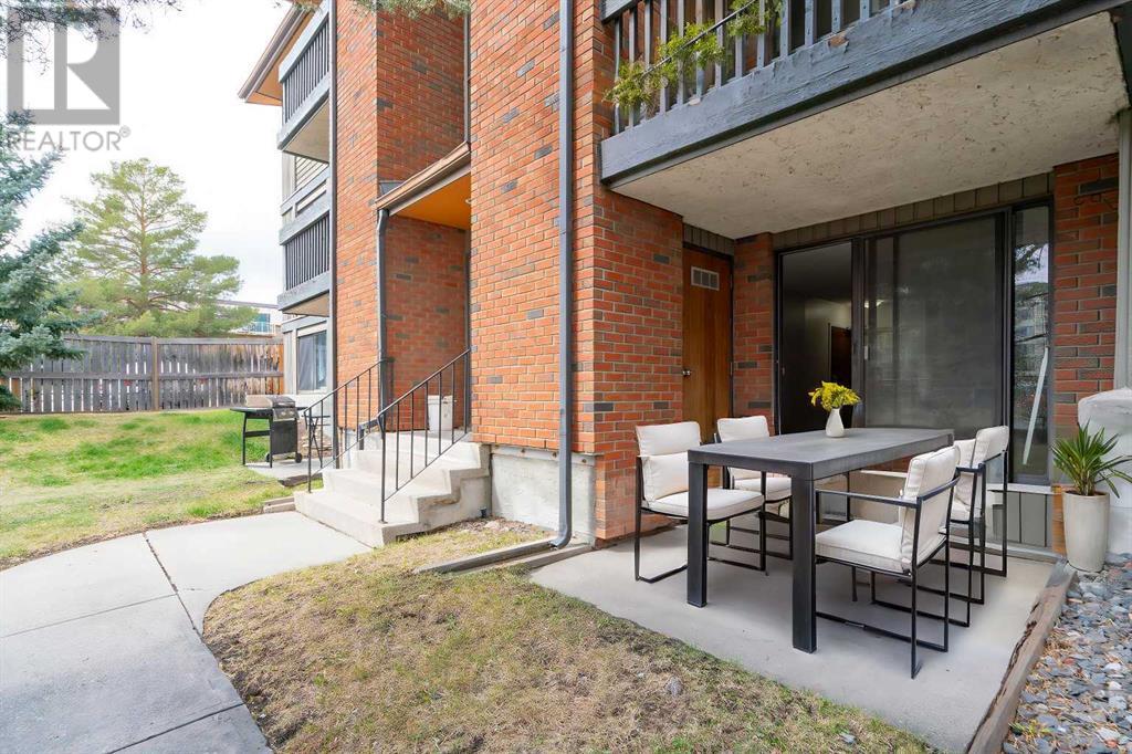 Single Family House for Sale in B  A Street SW Kingsland Calgary 