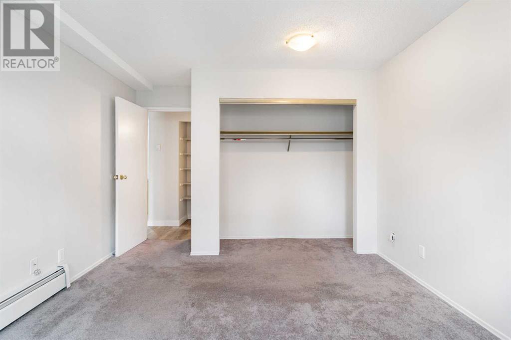 Single Family House for Sale in B  A Street SW Kingsland Calgary 