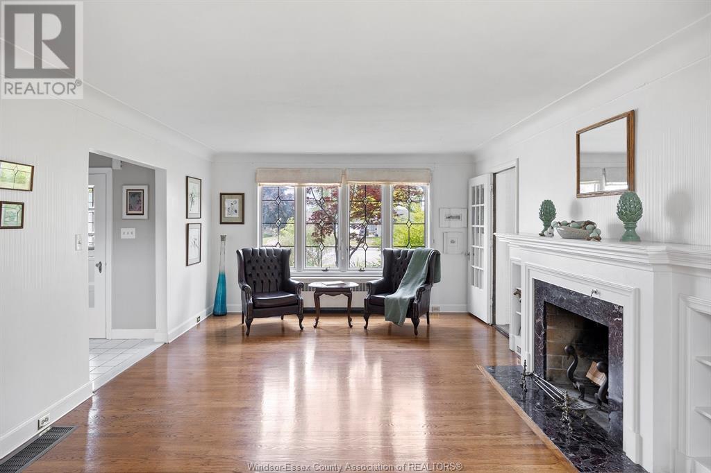Photo 28 of 5765 Riverside Drive East, Windsor ON