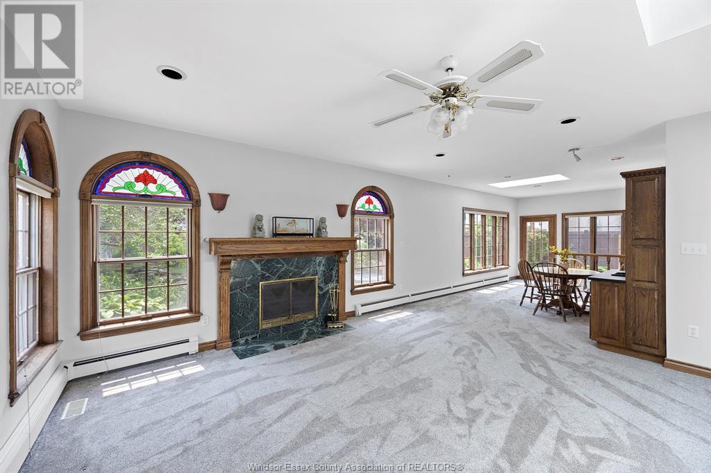 Photo 5 of 5765 Riverside Drive East, Windsor ON