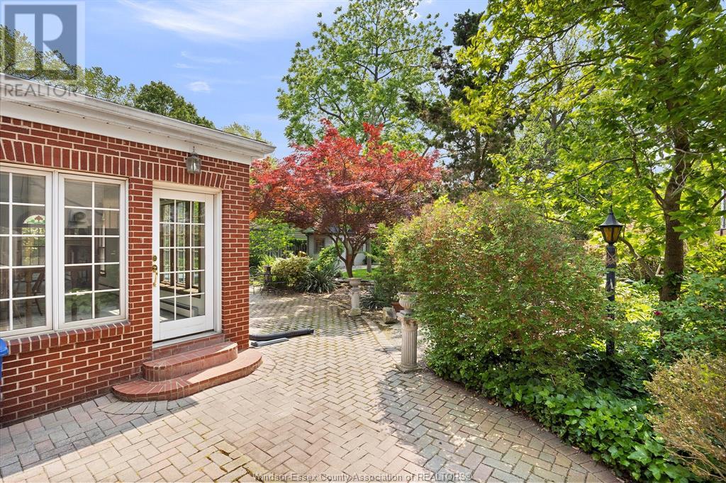 Photo 22 of 5765 Riverside Drive East, Windsor ON