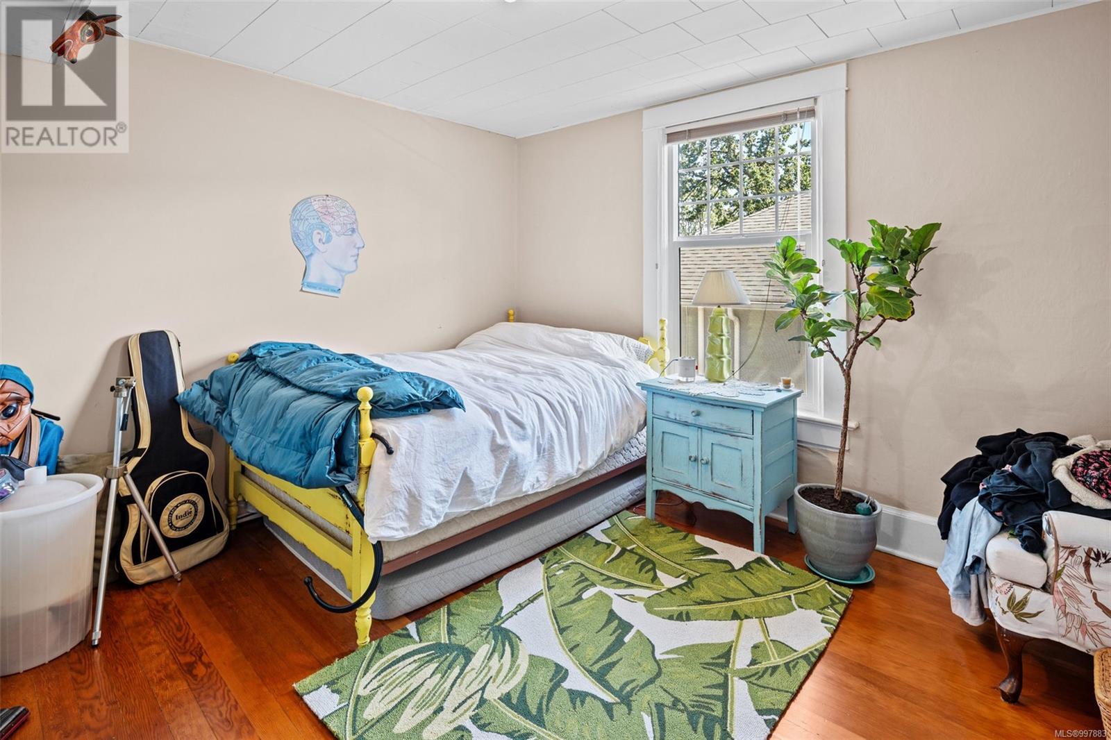 Photo 13 of 2651 Cedar Hill Rd, Victoria BC