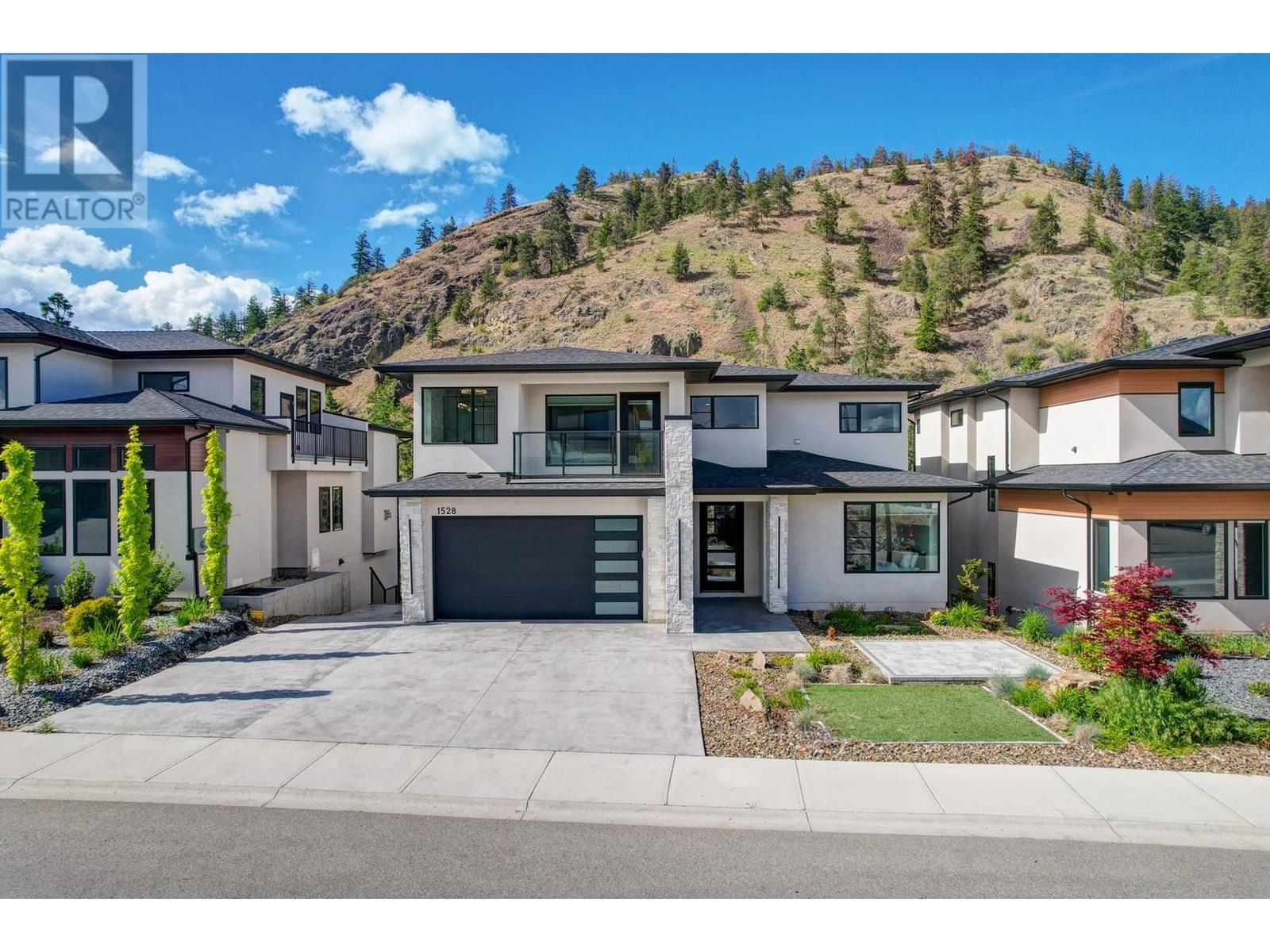 1528 Cabernet Way, West Kelowna
