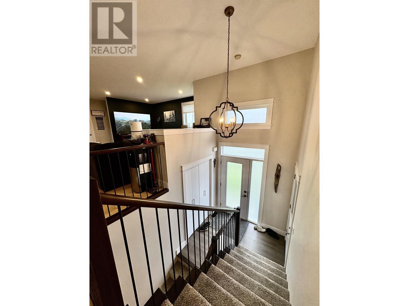 49 WOZNEY STREET, Kitimat