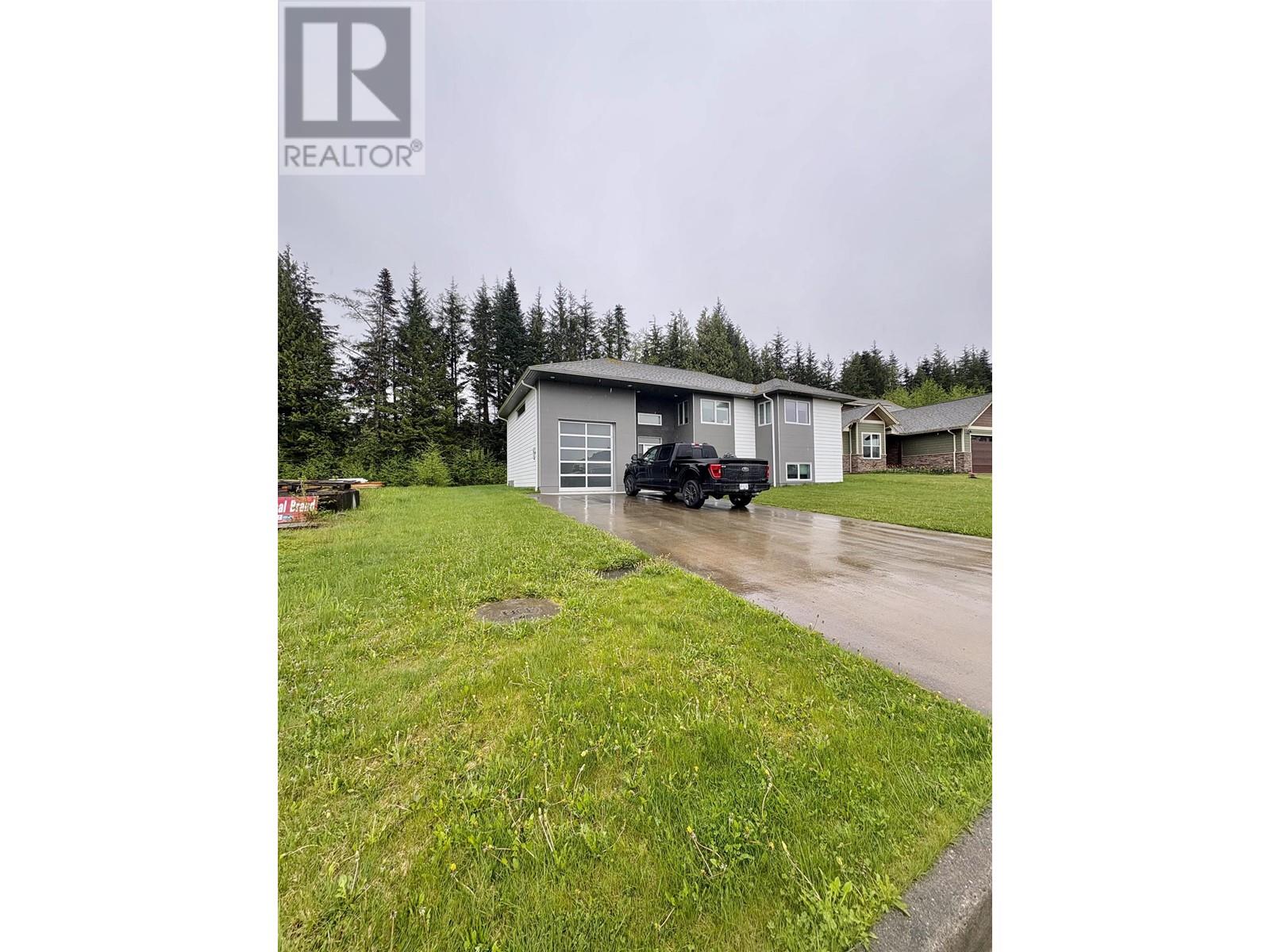 49 WOZNEY STREET, Kitimat