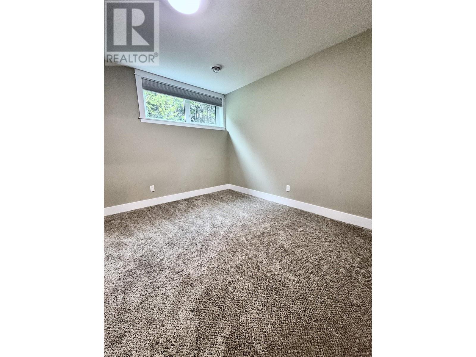 49 WOZNEY STREET, Kitimat