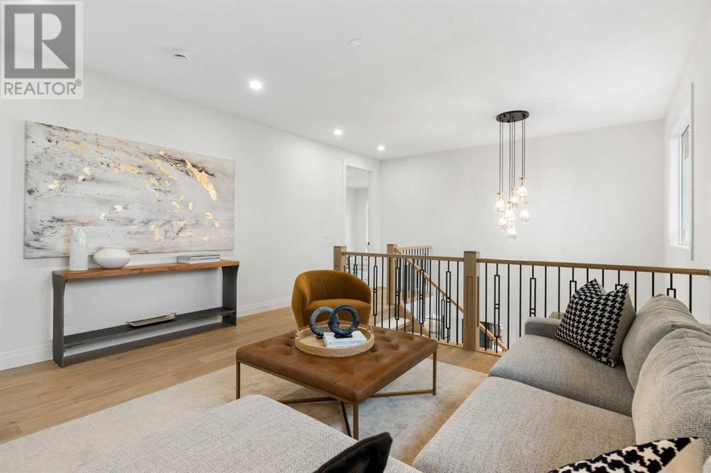 Single Family House for Sale in   Avenue NW Mount Pleasant Calgary 