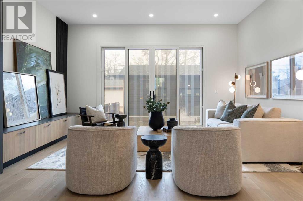 Single Family House for Sale in   Avenue NW Mount Pleasant Calgary 