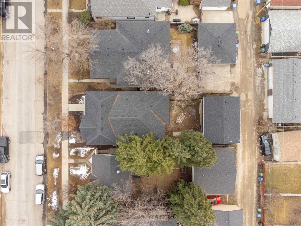 Single Family House for Sale in   Avenue NW Mount Pleasant Calgary 