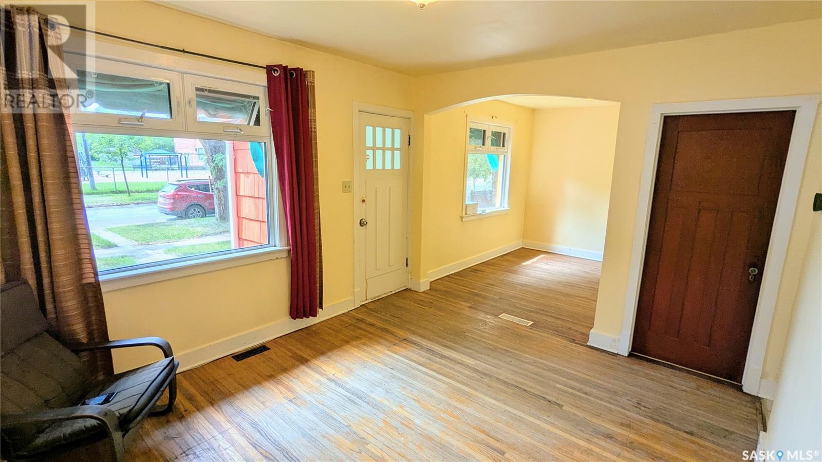 Single Family House Bungalow for Sale in  E AVENUE N Saskatoon 