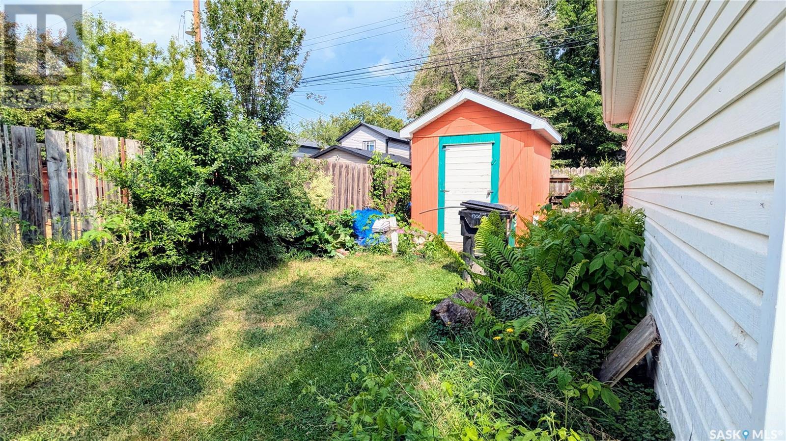 Single Family House Bungalow for Sale in  E AVENUE N Saskatoon 