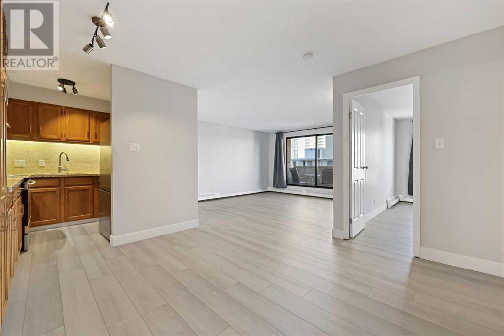 Single Family House for Sale in    Avenue SW Beltline Calgary 