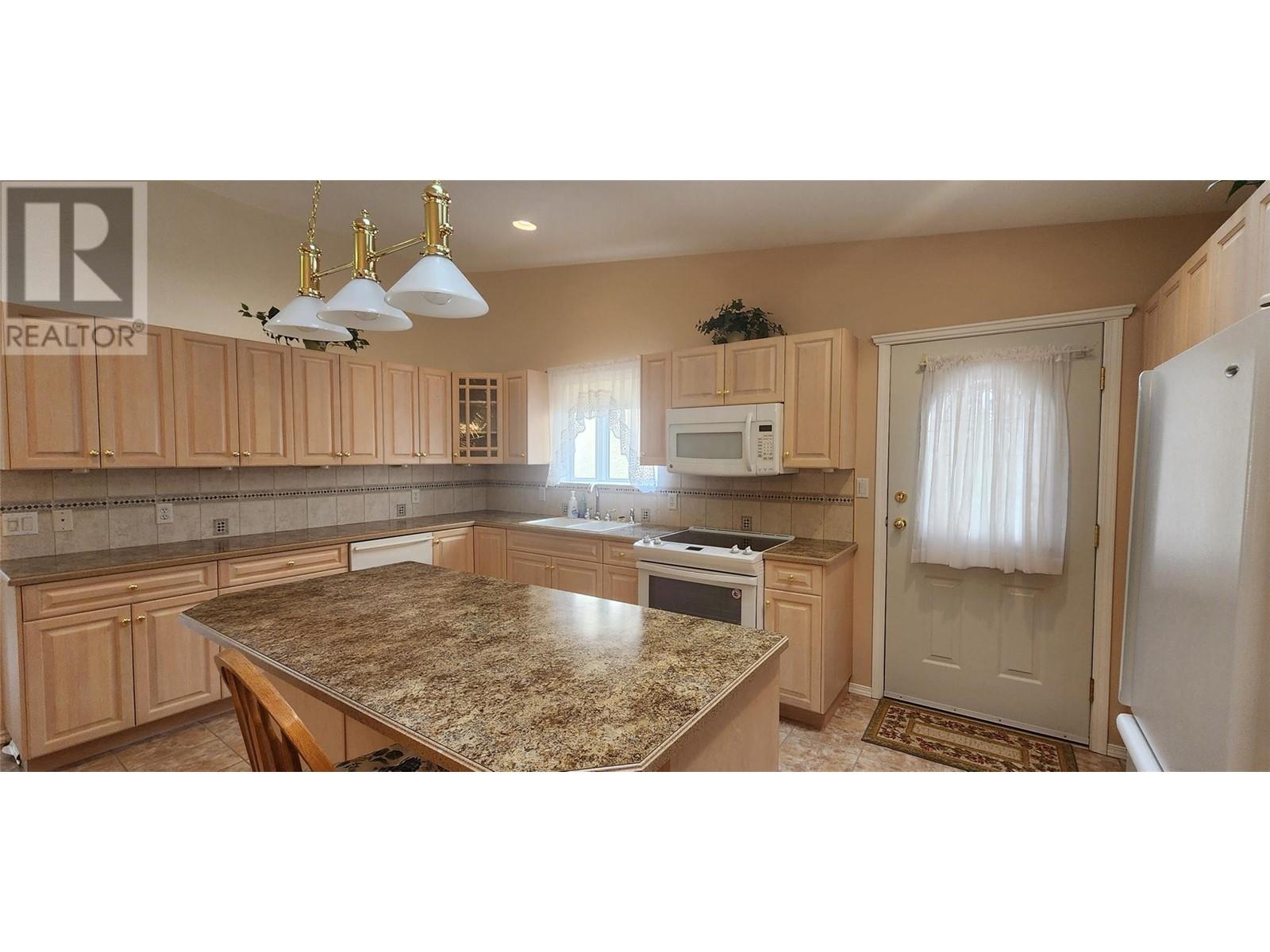 8160 DeVito Drive, Trail