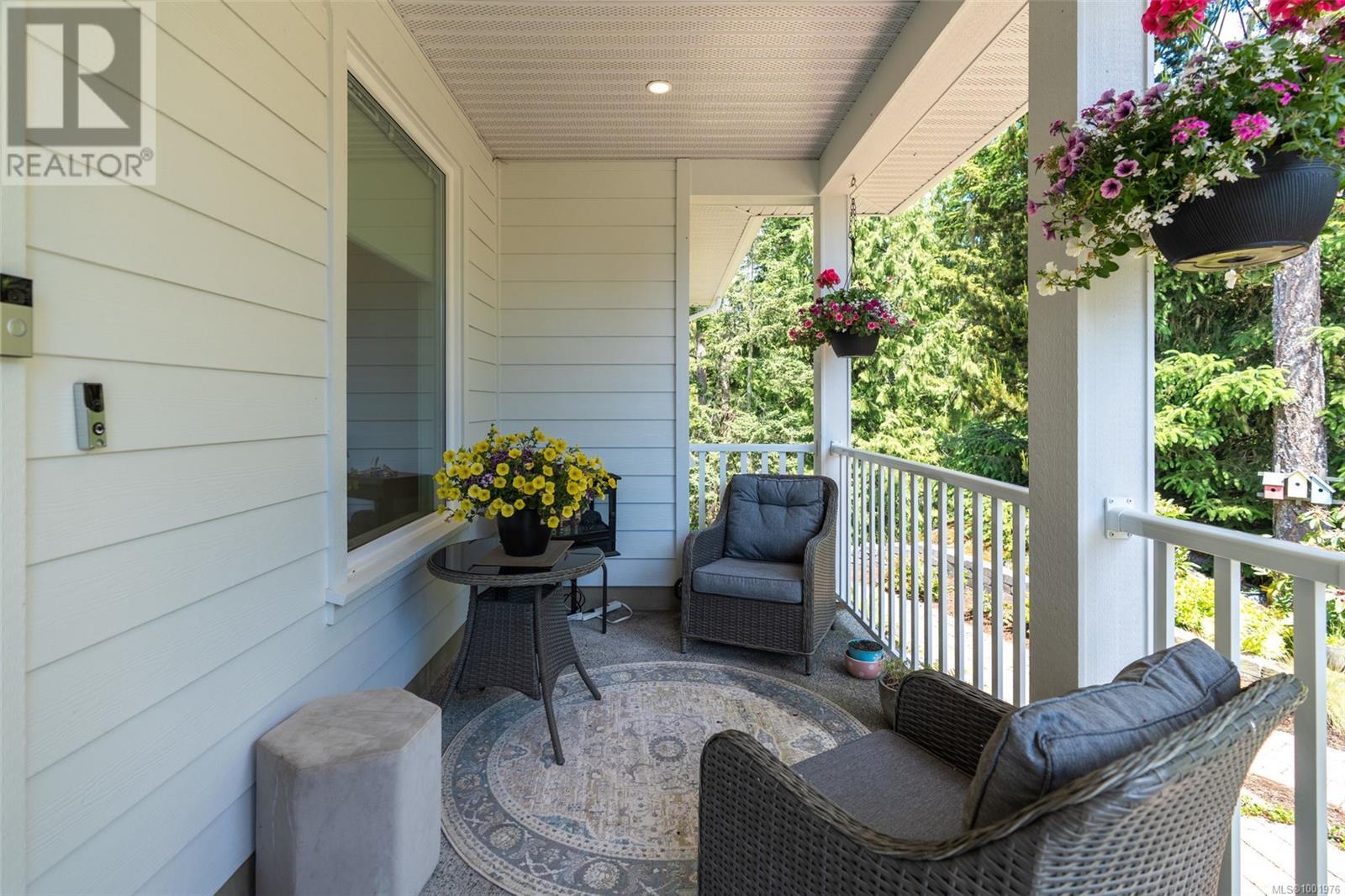 Photo 10 of 1210 Starlight Grove, Sooke BC