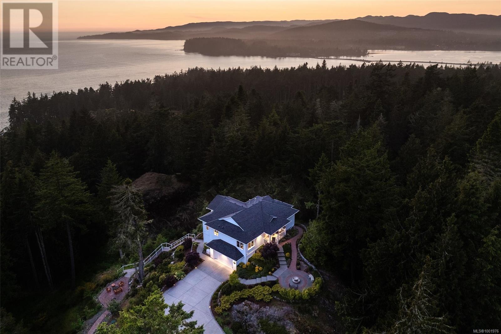 Photo 21 of 1210 Starlight Grove, Sooke BC
