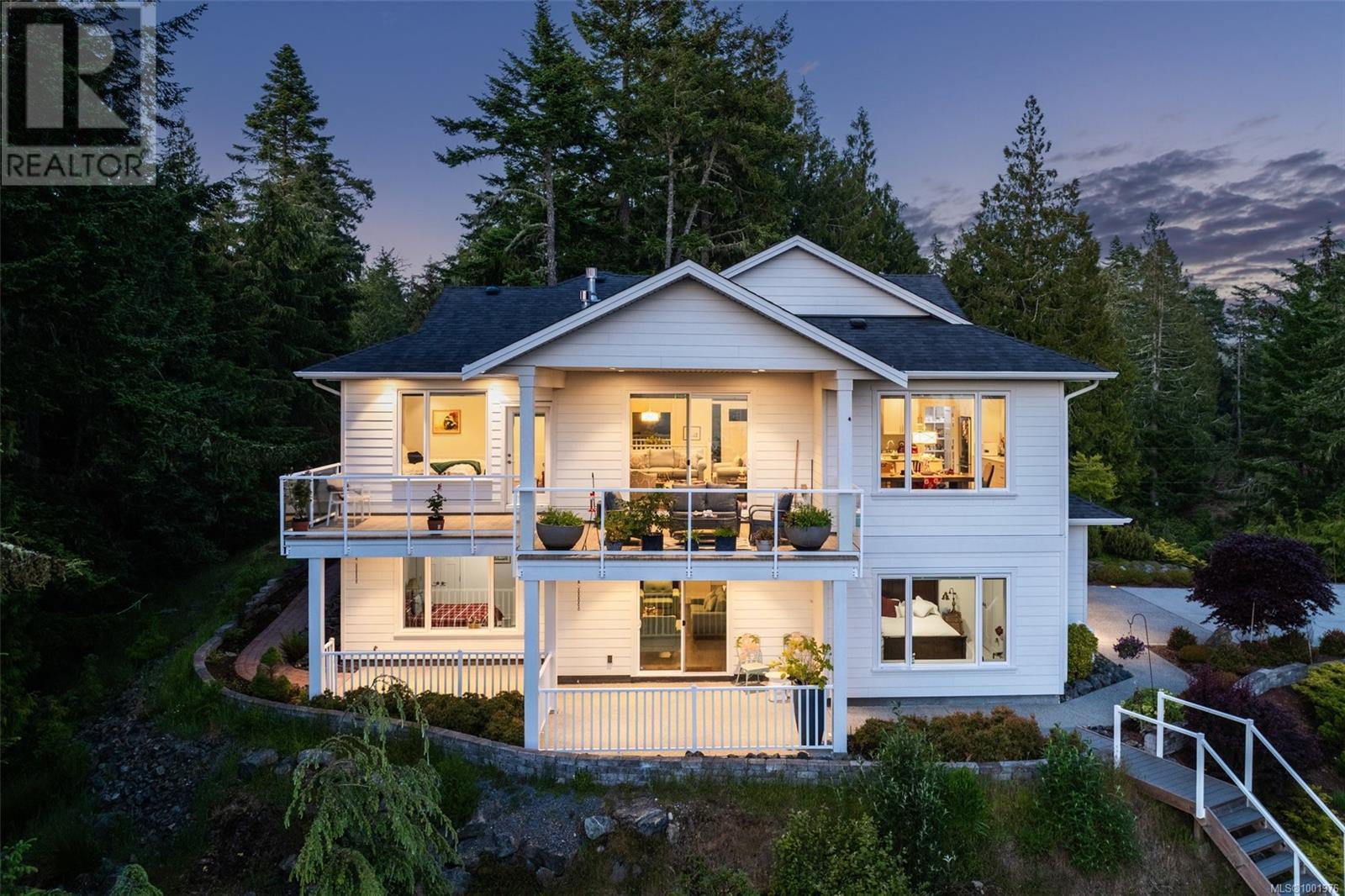Photo 5 of 1210 Starlight Grove, Sooke BC