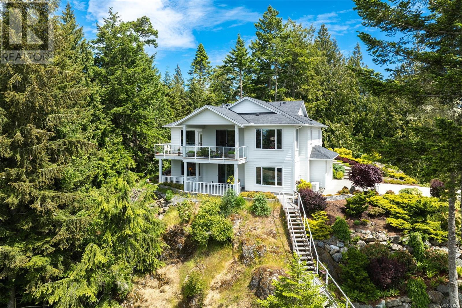 Photo 4 of 1210 Starlight Grove, Sooke BC