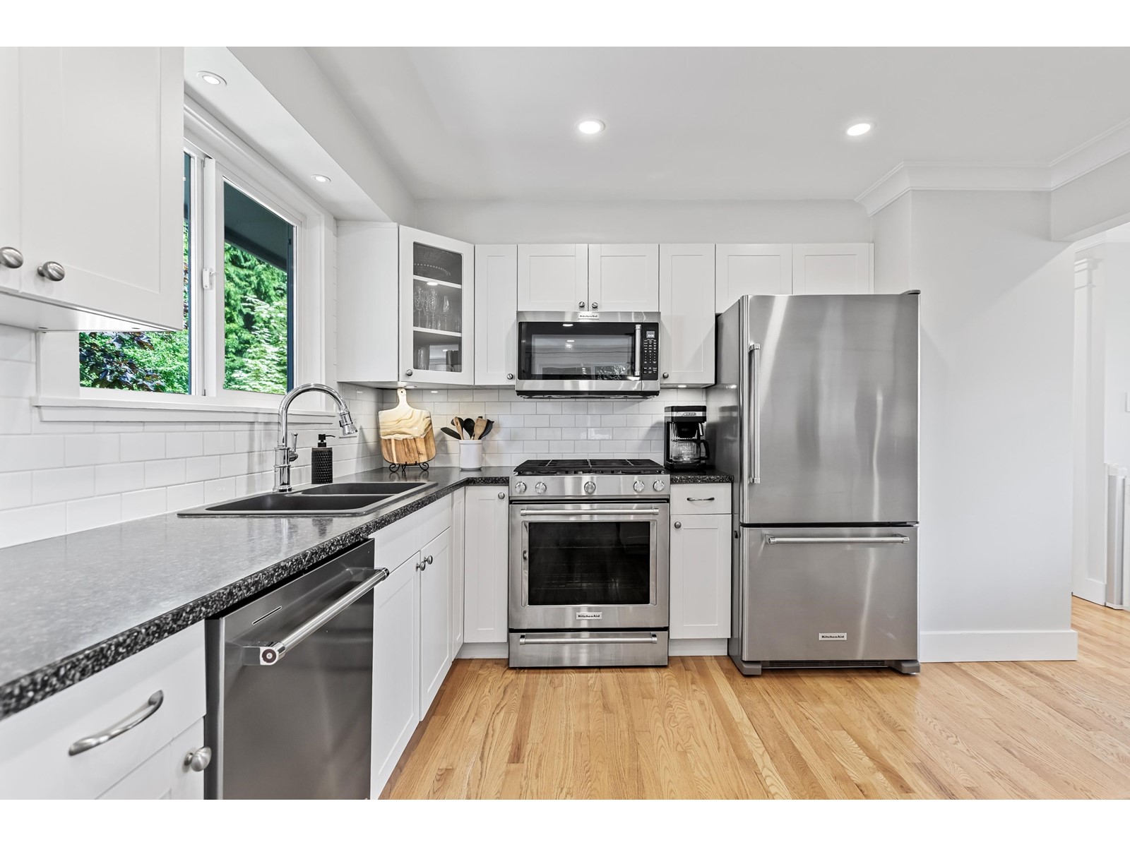 14256 PARK AVENUE, White Rock