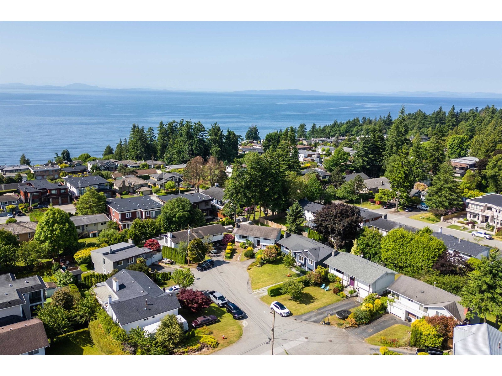 14256 PARK AVENUE, White Rock